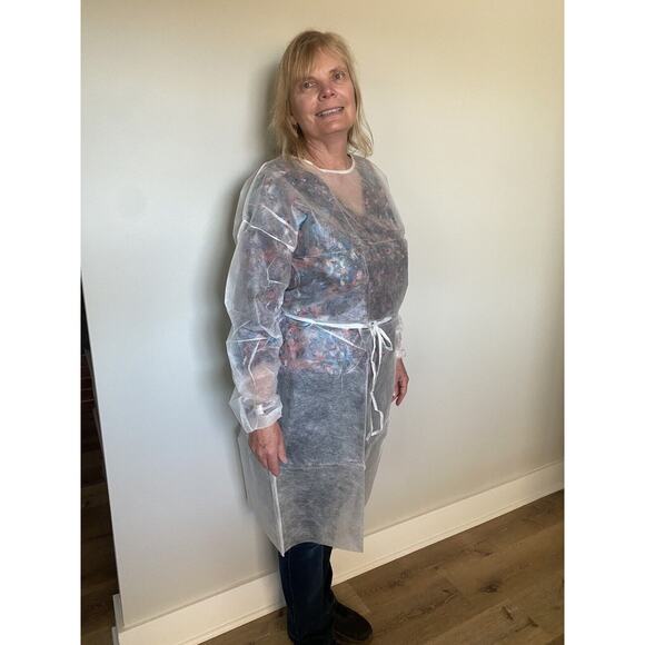 Isolation Gowns white Quantity 10 Pieces Health Care Universal Size ProCure - Picture 1 of 6